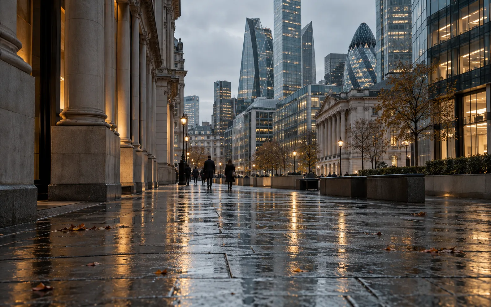 Finanzviertel der City of London am späten Nachmittag